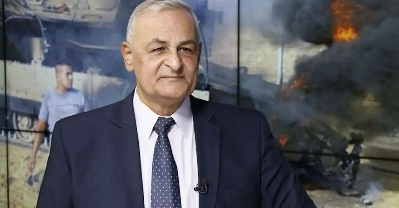 بين فلول الأسد شمال لبنان وإسرائيل جنوبه.. هل ينفجر الدّاخل؟